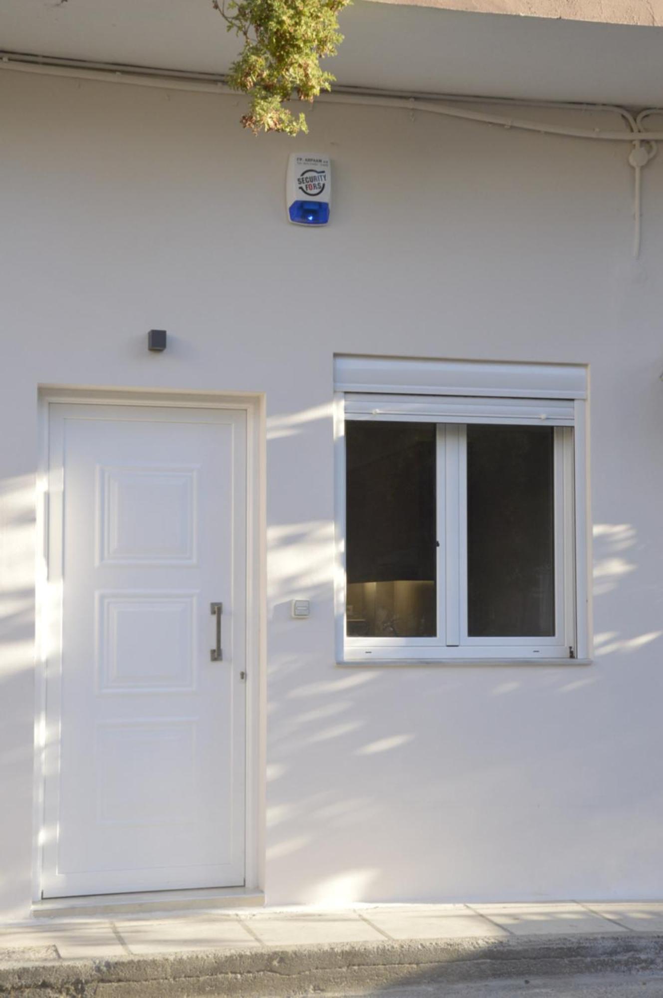 Neon Apartment, Modern, High Quality, Central Apt, Heraklion City Экстерьер фото