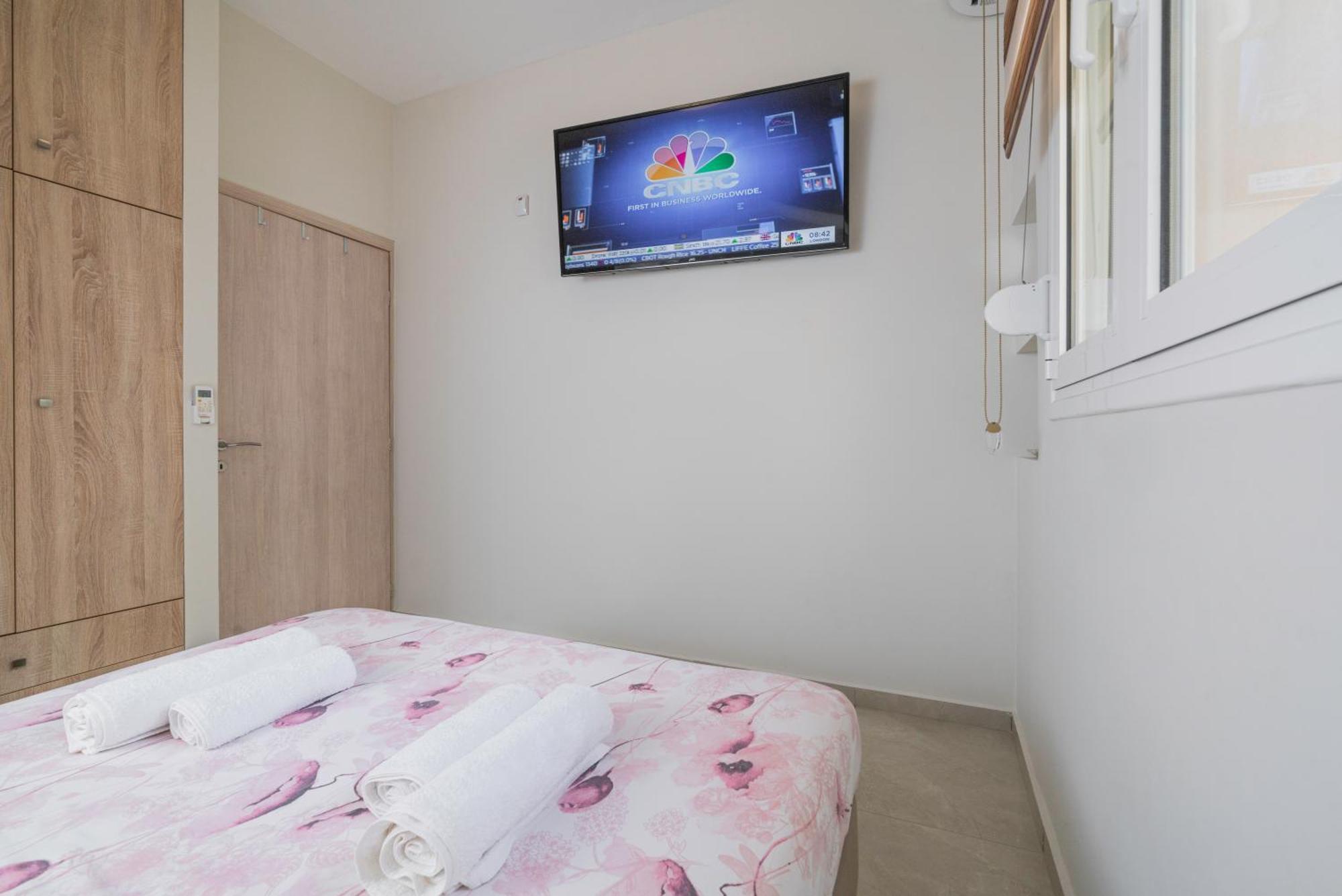 Neon Apartment, Modern, High Quality, Central Apt, Heraklion City Экстерьер фото