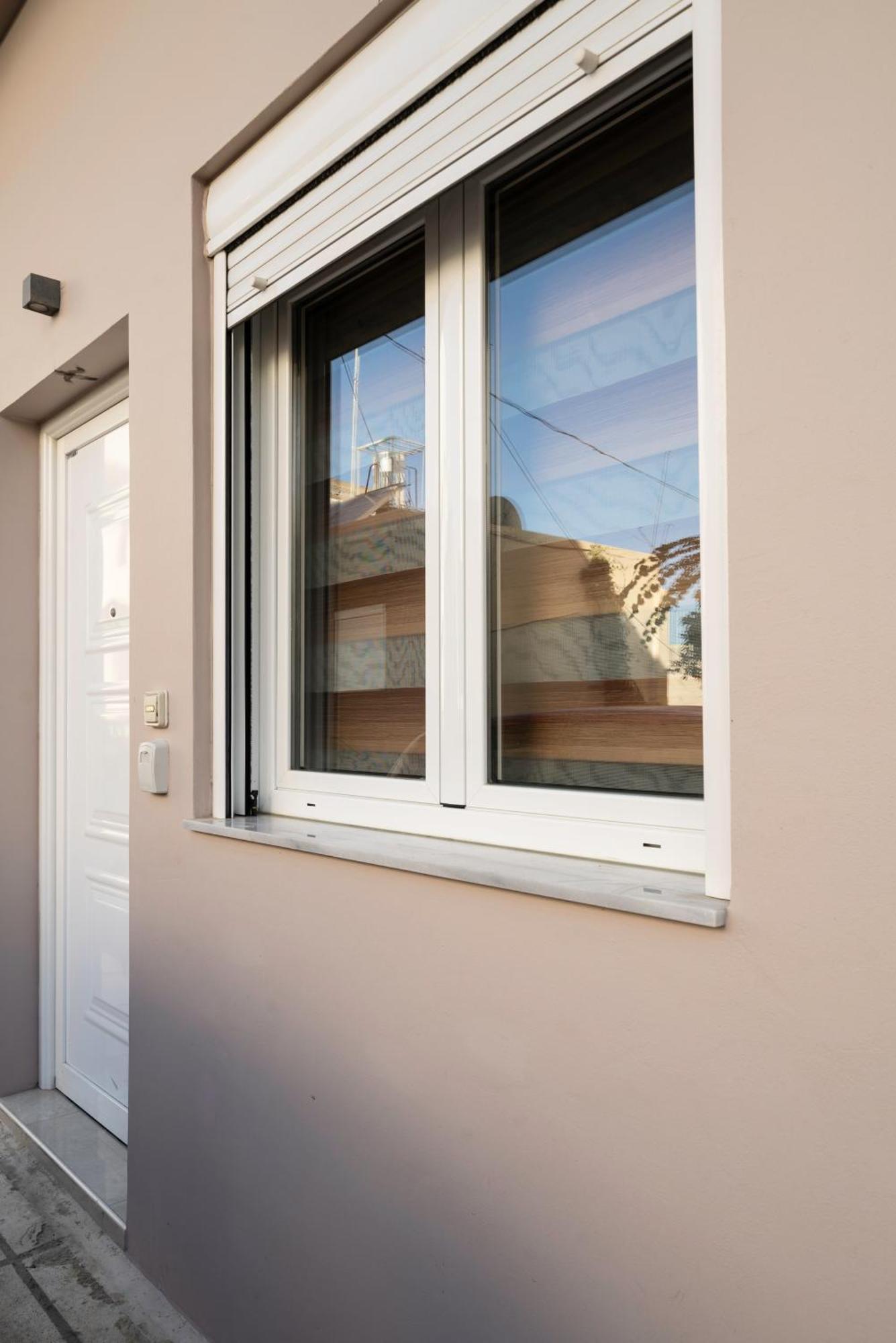 Neon Apartment, Modern, High Quality, Central Apt, Heraklion City Экстерьер фото